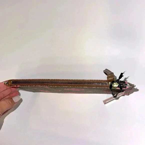 Juicy Couture Brown wristlet bag wallet - Picture 4 of 8